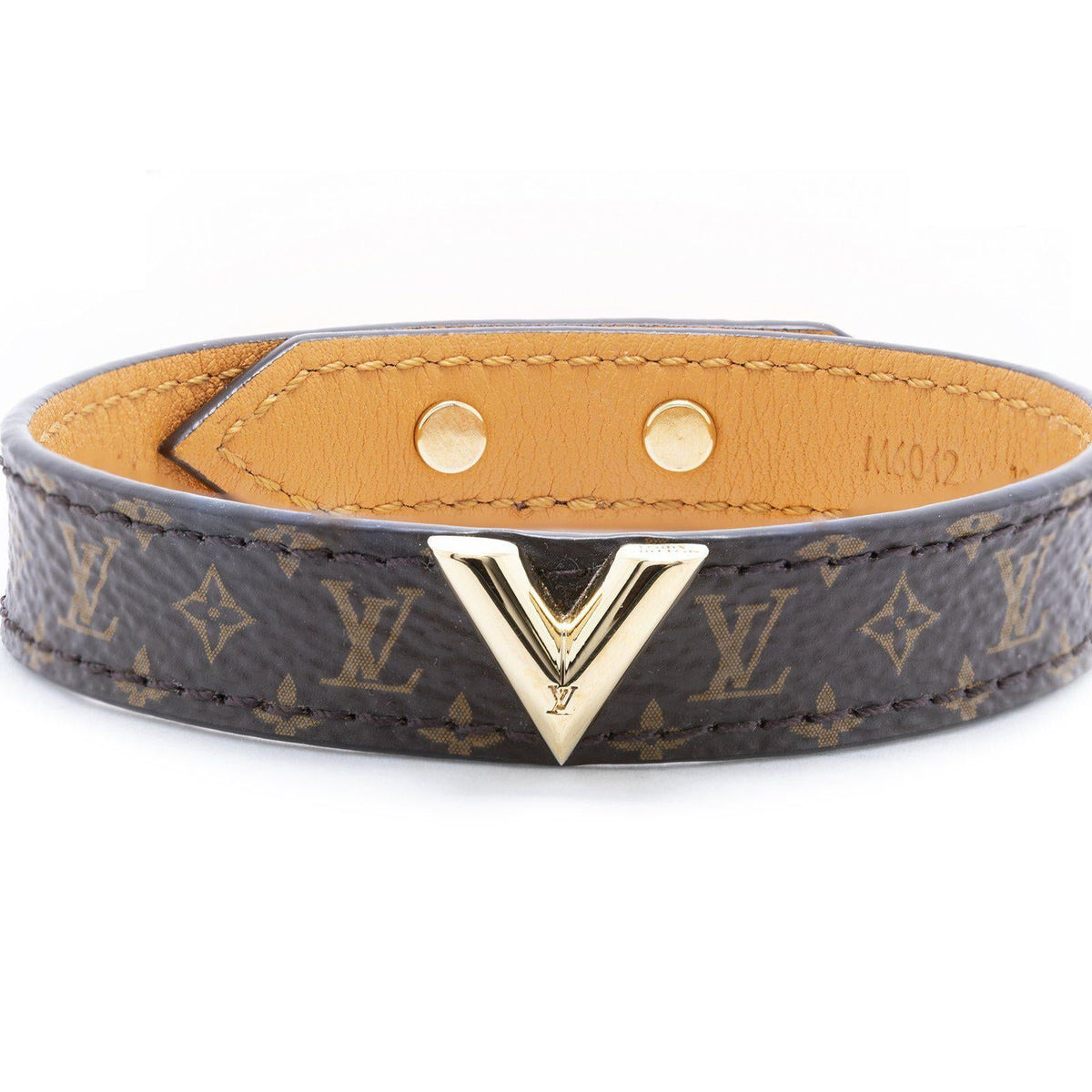 Louis Vuitton Essential V Bracelet – Oliver Jewellery