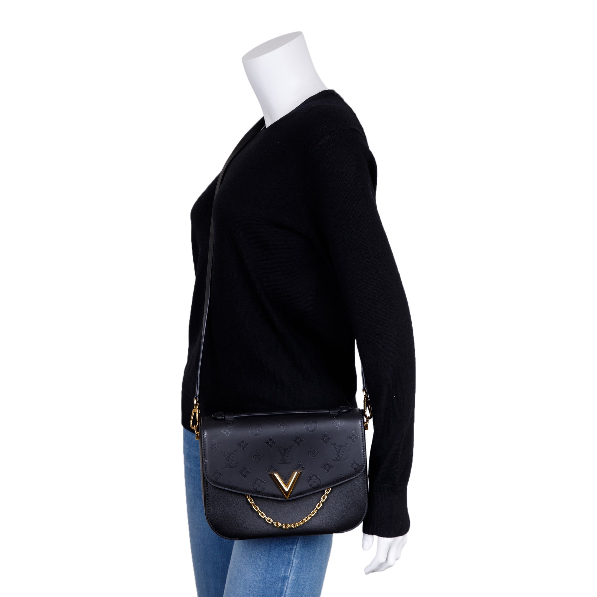 Louis Vuitton Black Calfskin Monogram Very Messenger Bag – Oliver