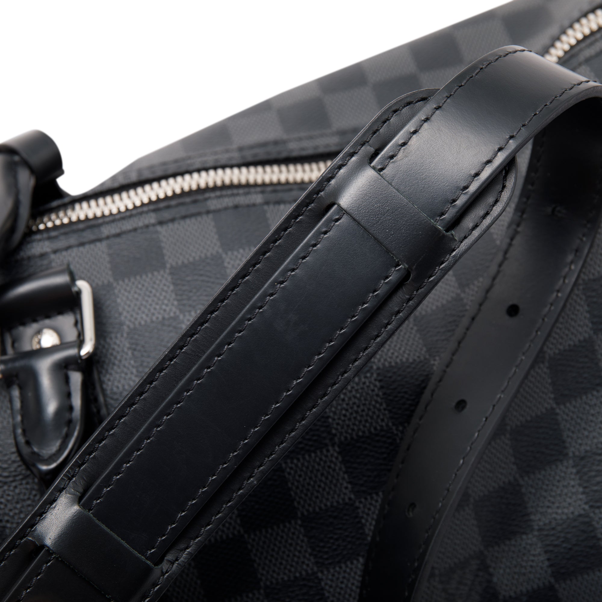 Louis Vuitton Damier Graphite Keepall Bandouliere 55 w/ Strap – Oliver  Jewellery
