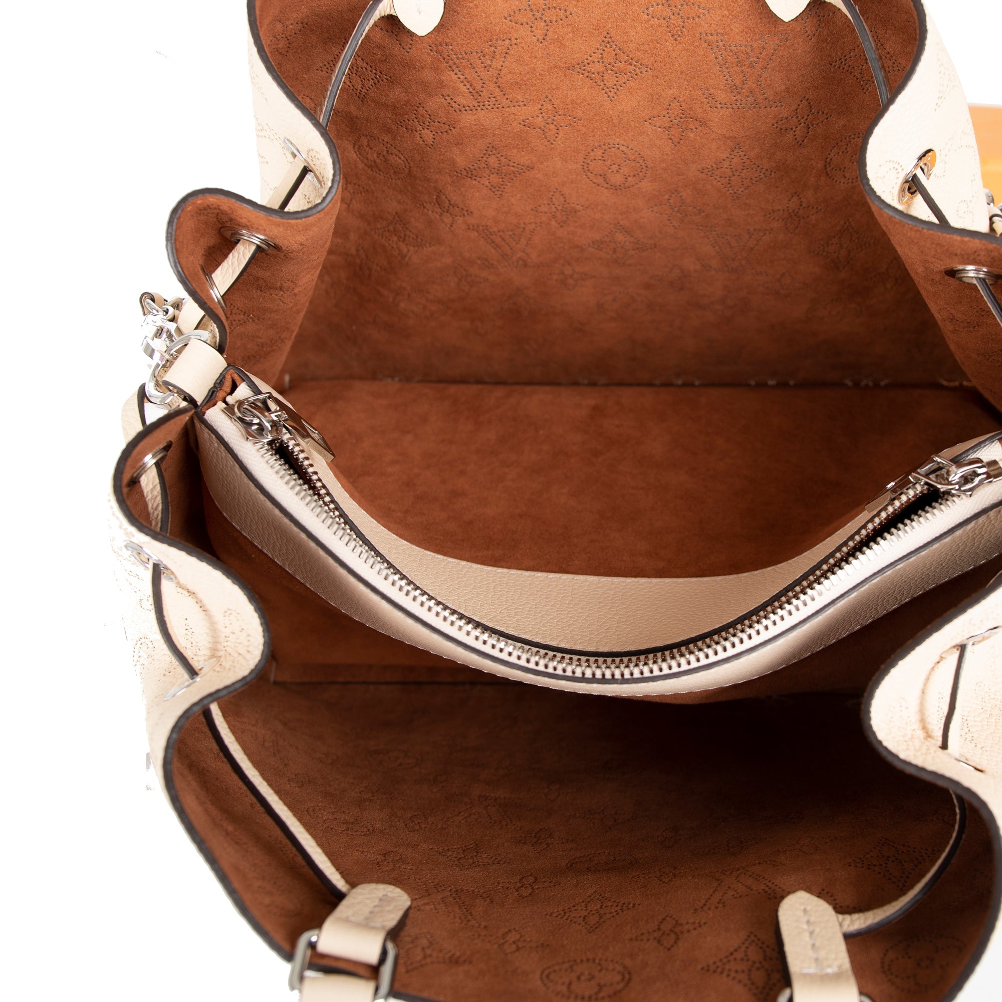 Louis Vuitton Monogram Mahina Bella Tote - Neutrals Bucket Bags, Handbags -  LOU791162