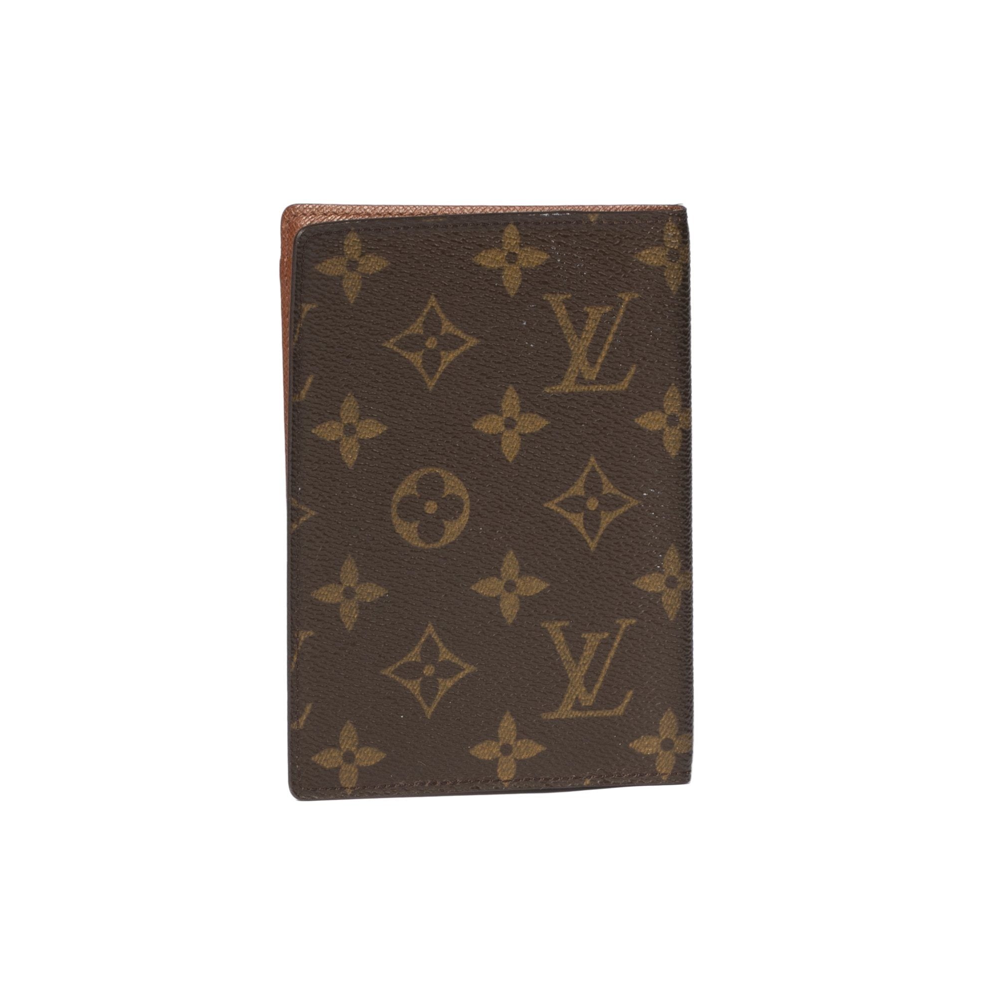 Louis Vuitton Monogram Passport Cover – Oliver Jewellery