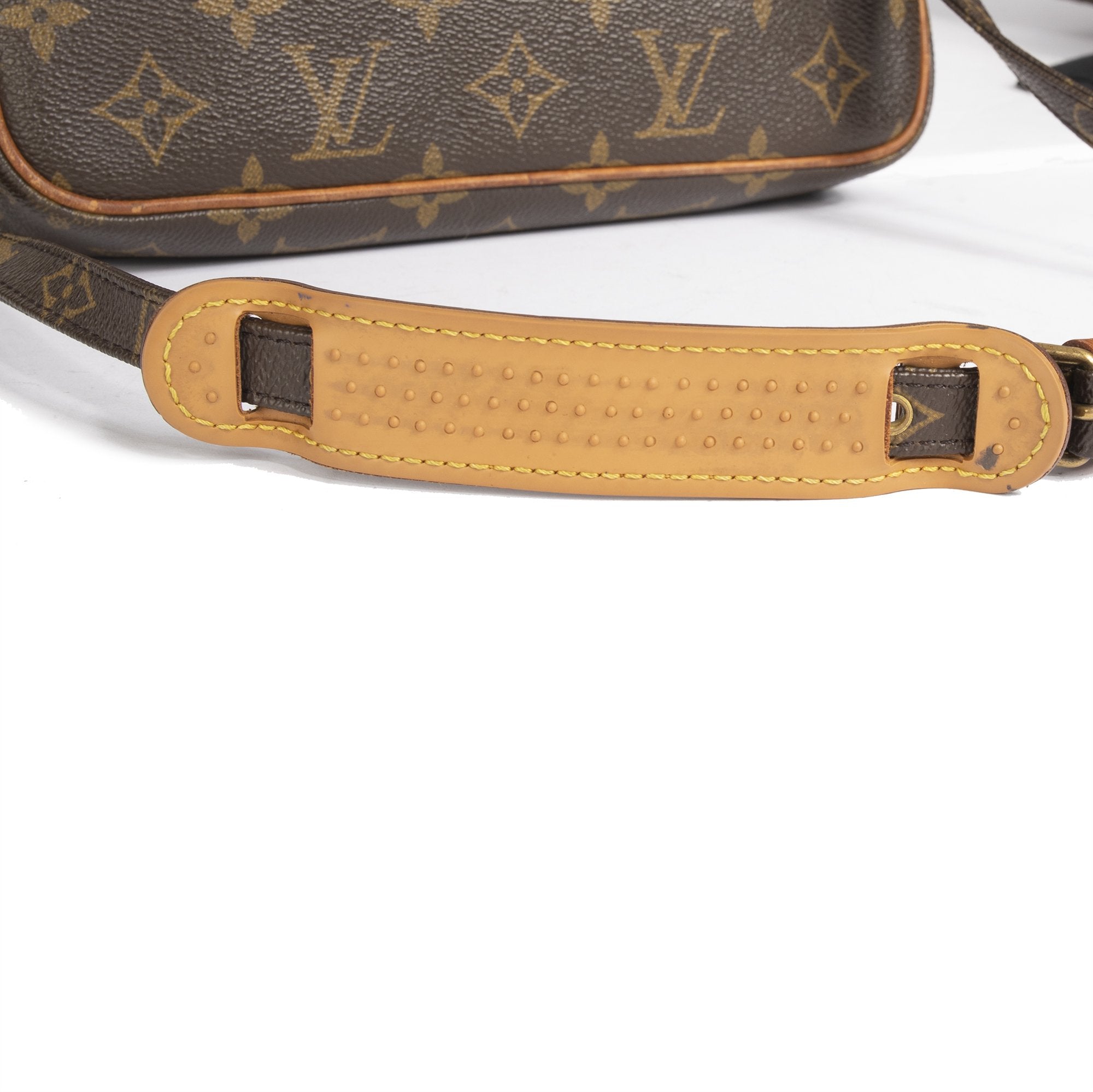 Louis Vuitton  Marly Bandouliere Monogram Canva – Canada Luxury