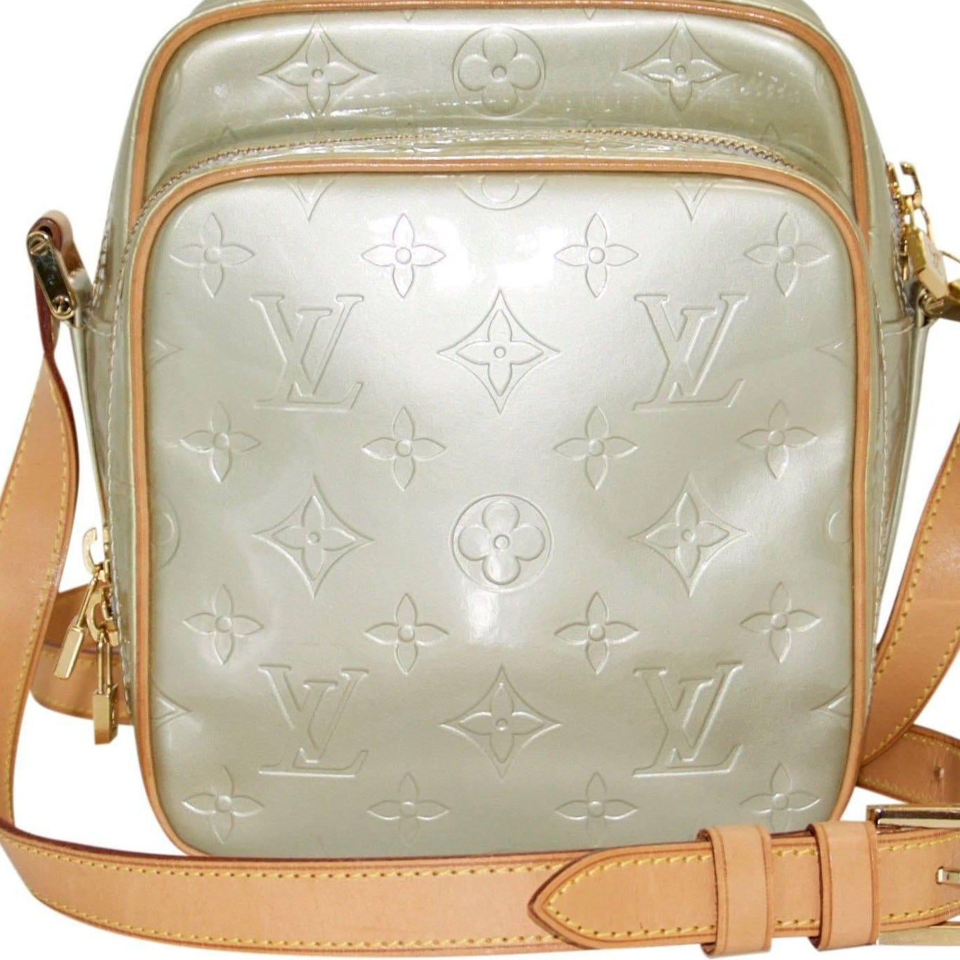 Louis Vuitton Wooster Vernis Crossbody Bag. DC: SR0989. Made in