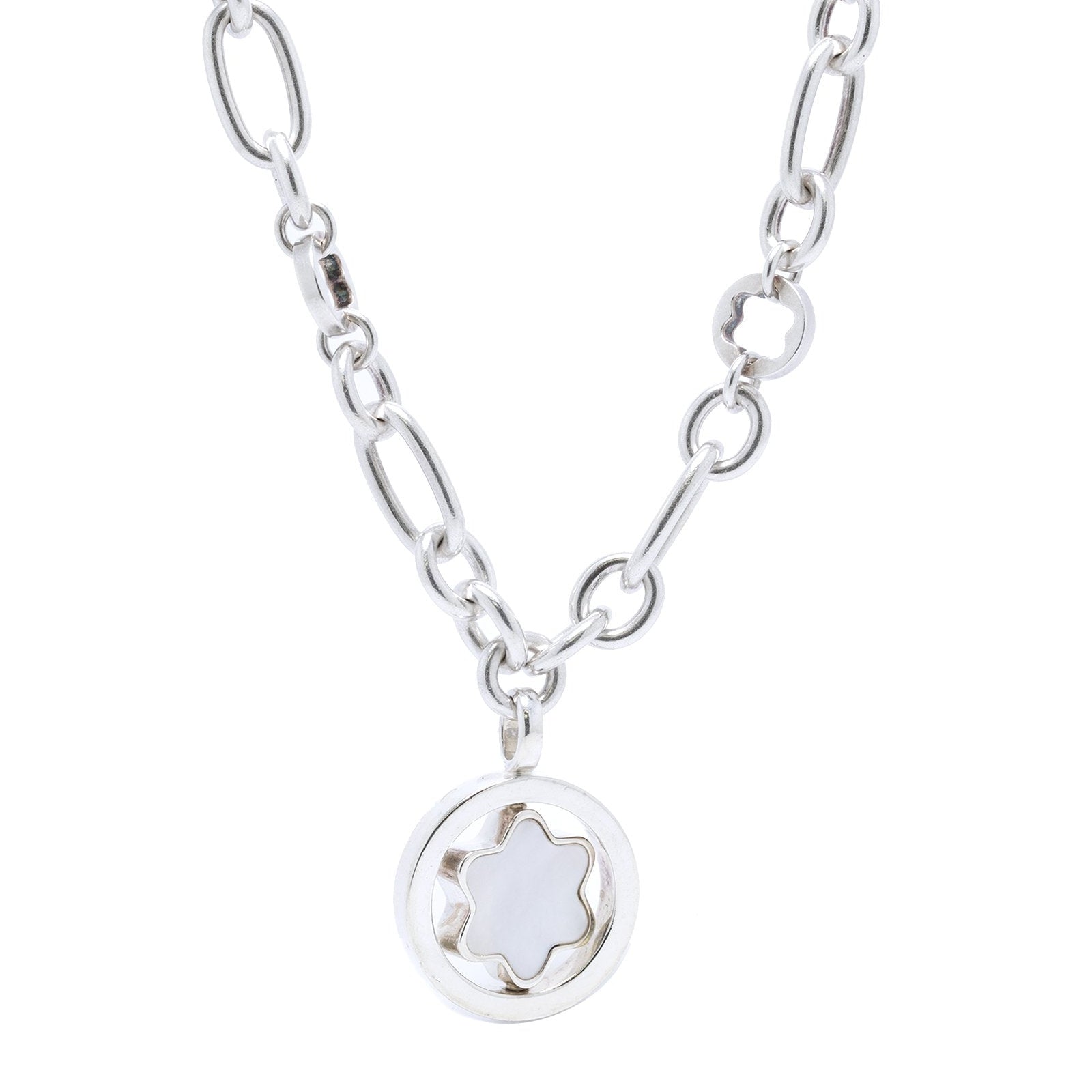 Montblanc star 2024 signet necklace