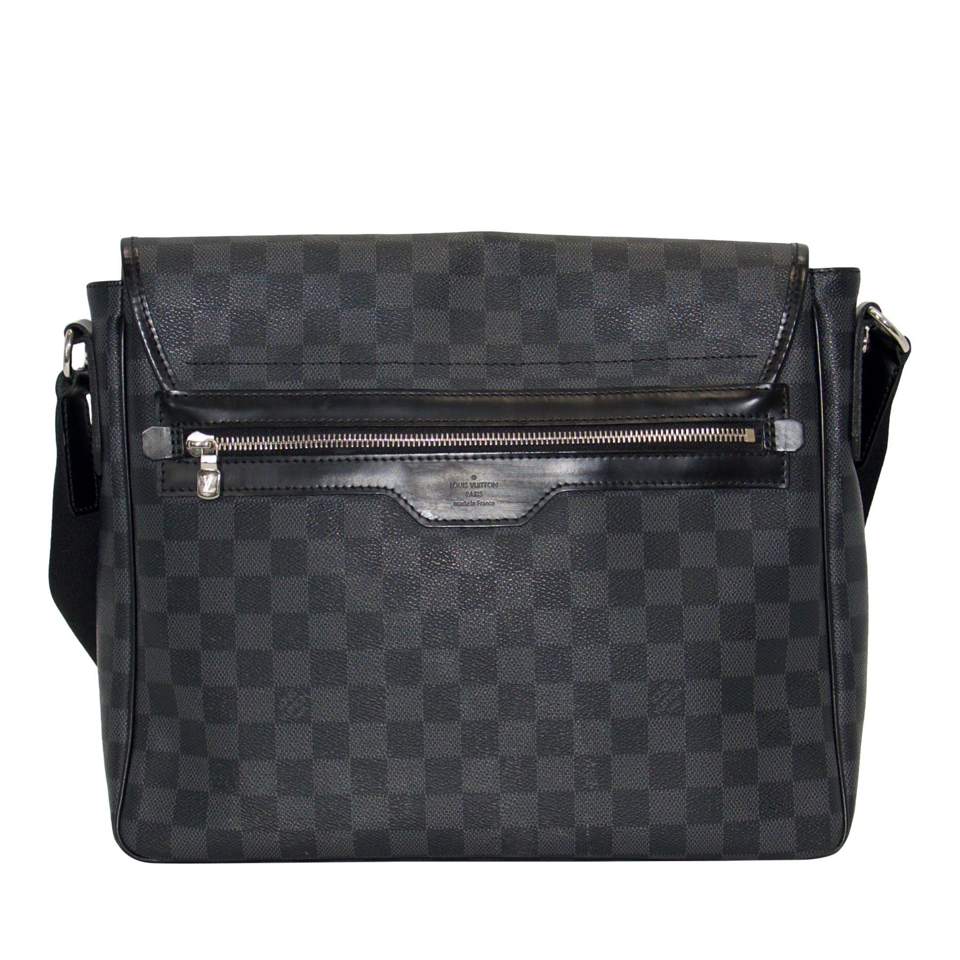 Louis Vuitton Damier Graphite Renzo Messenger Bag